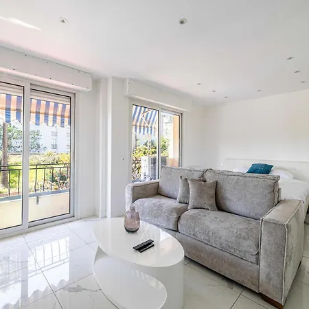 Modern And Cosy Studio- Ac- 4p- Apartment